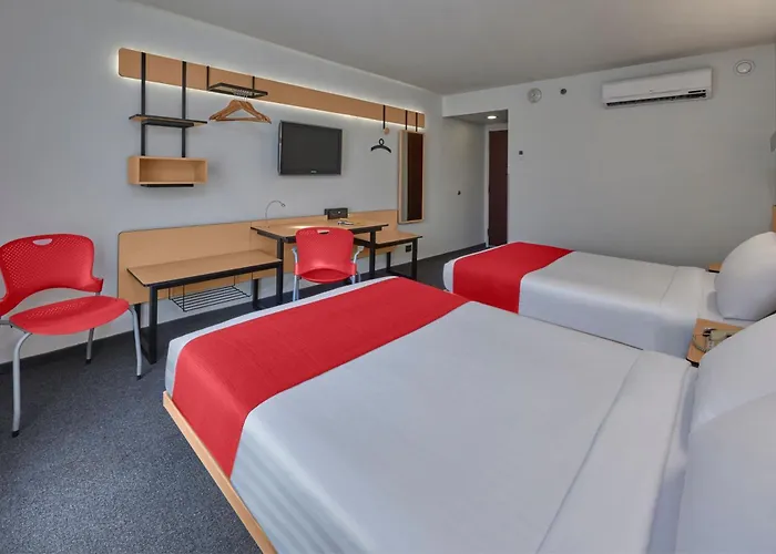 City Express Plus By Marriott Guadalajara Expo