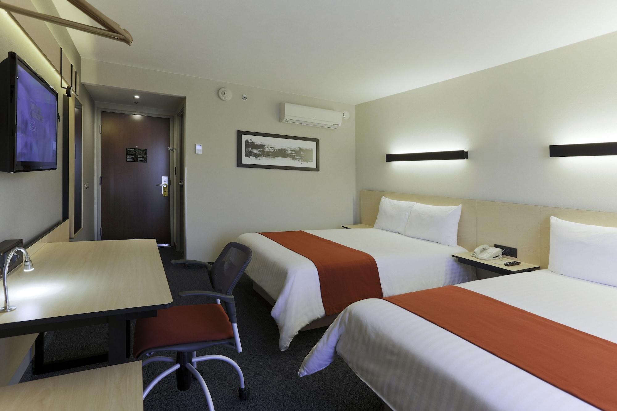 Express By Marriott Guadalajara Expo