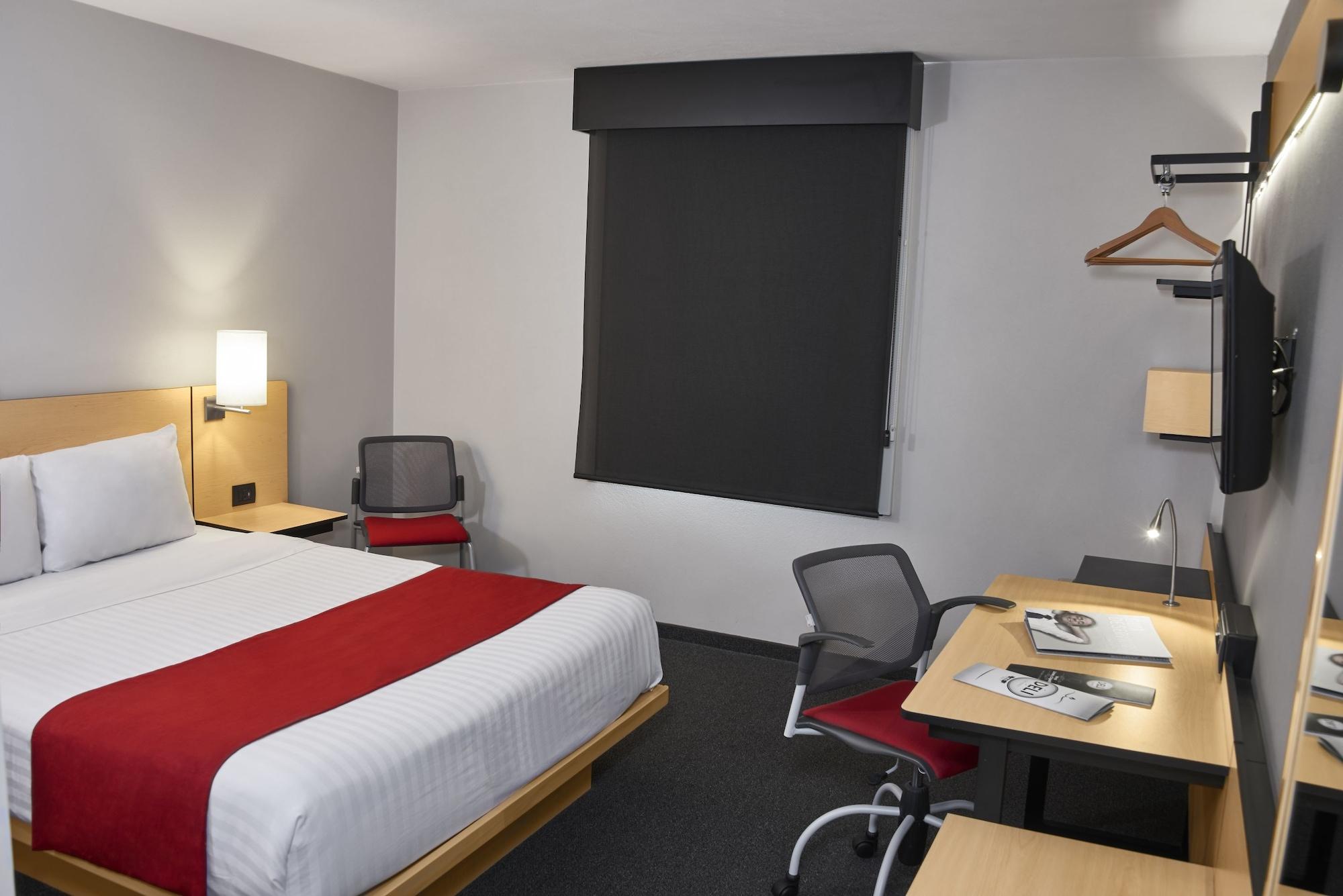 Hotel Express By Marriott Guadalajara Expo