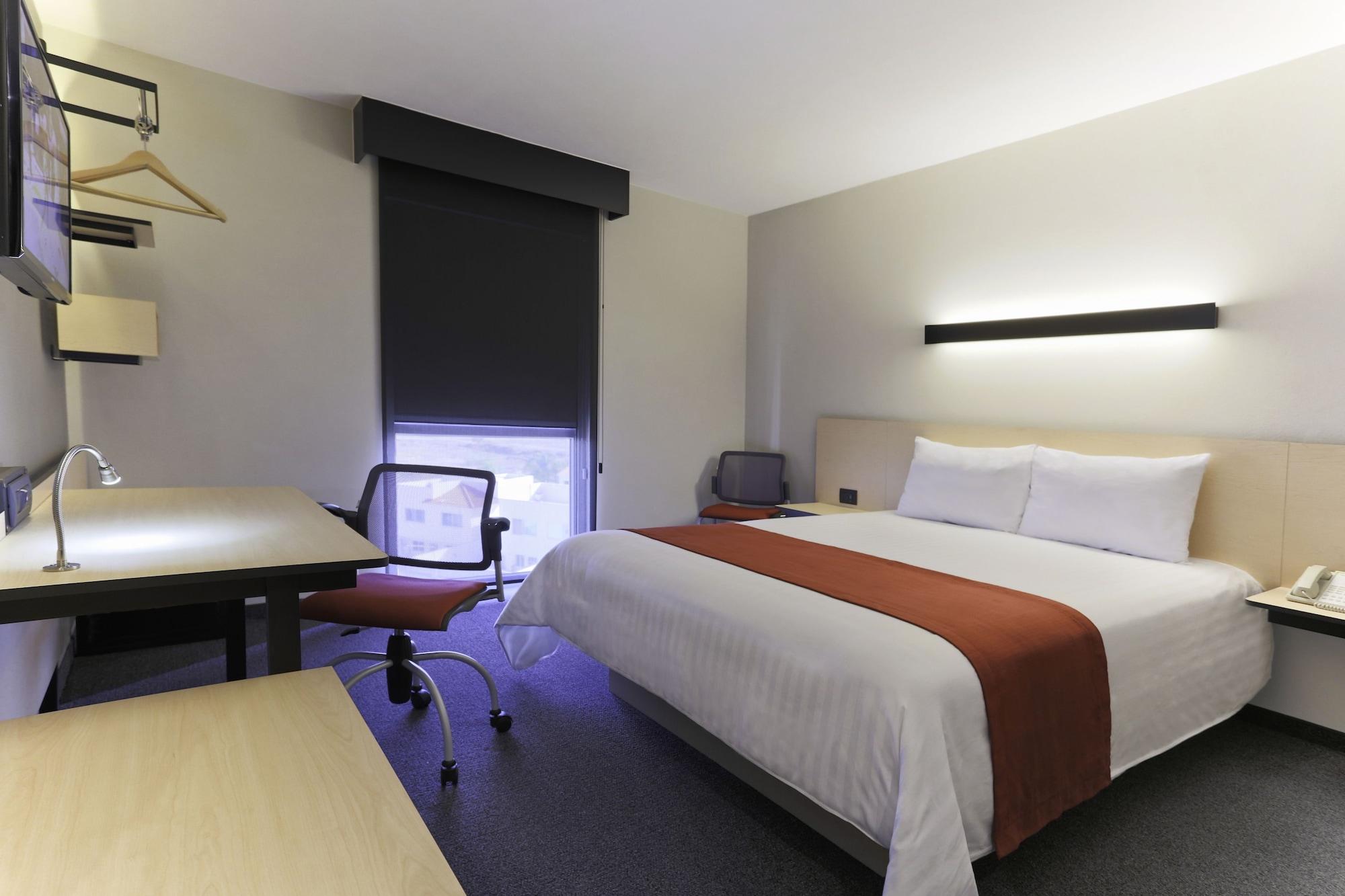 Express By Marriott Guadalajara Expo Hotel