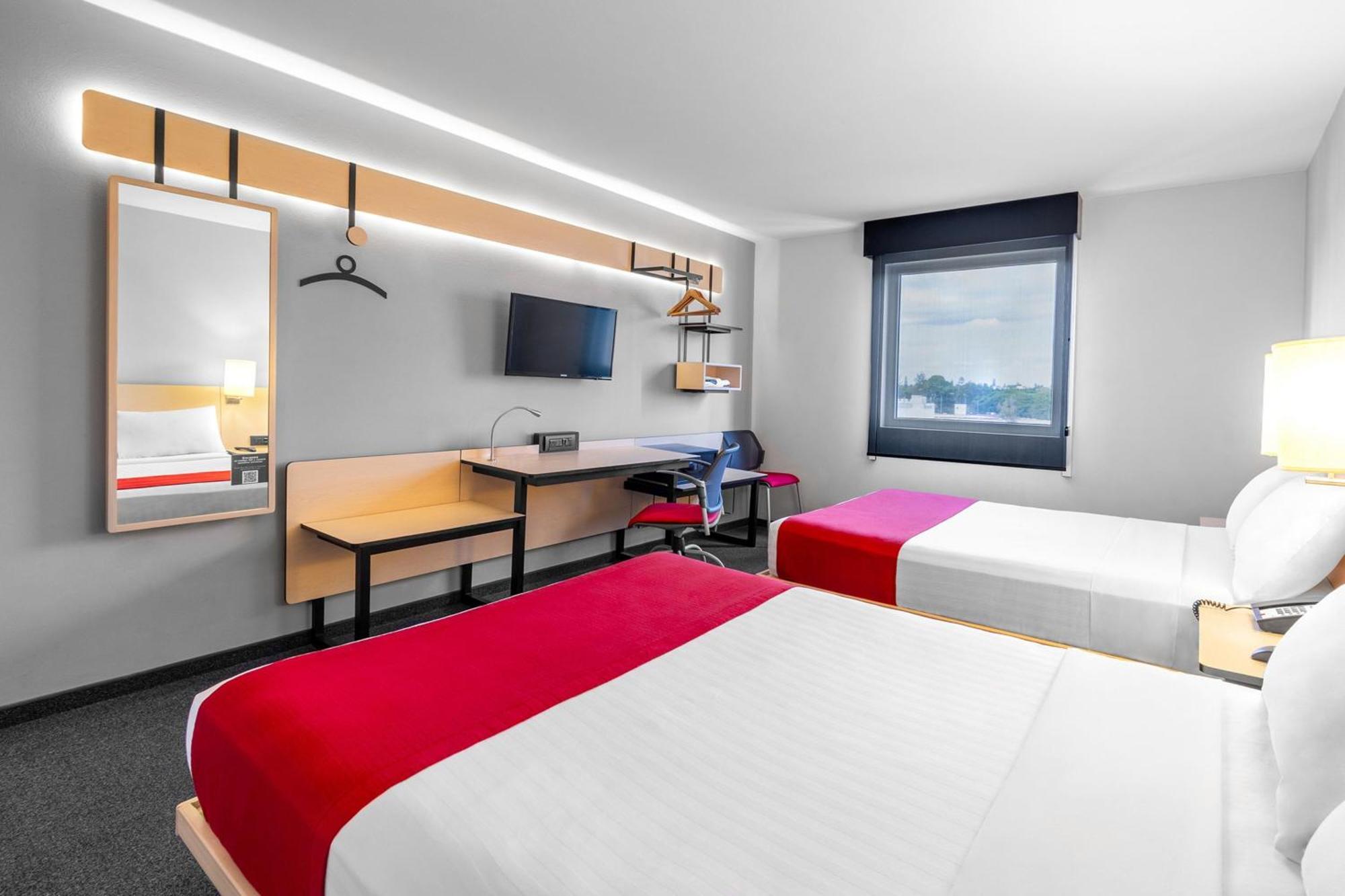 Express By Marriott Guadalajara Expo