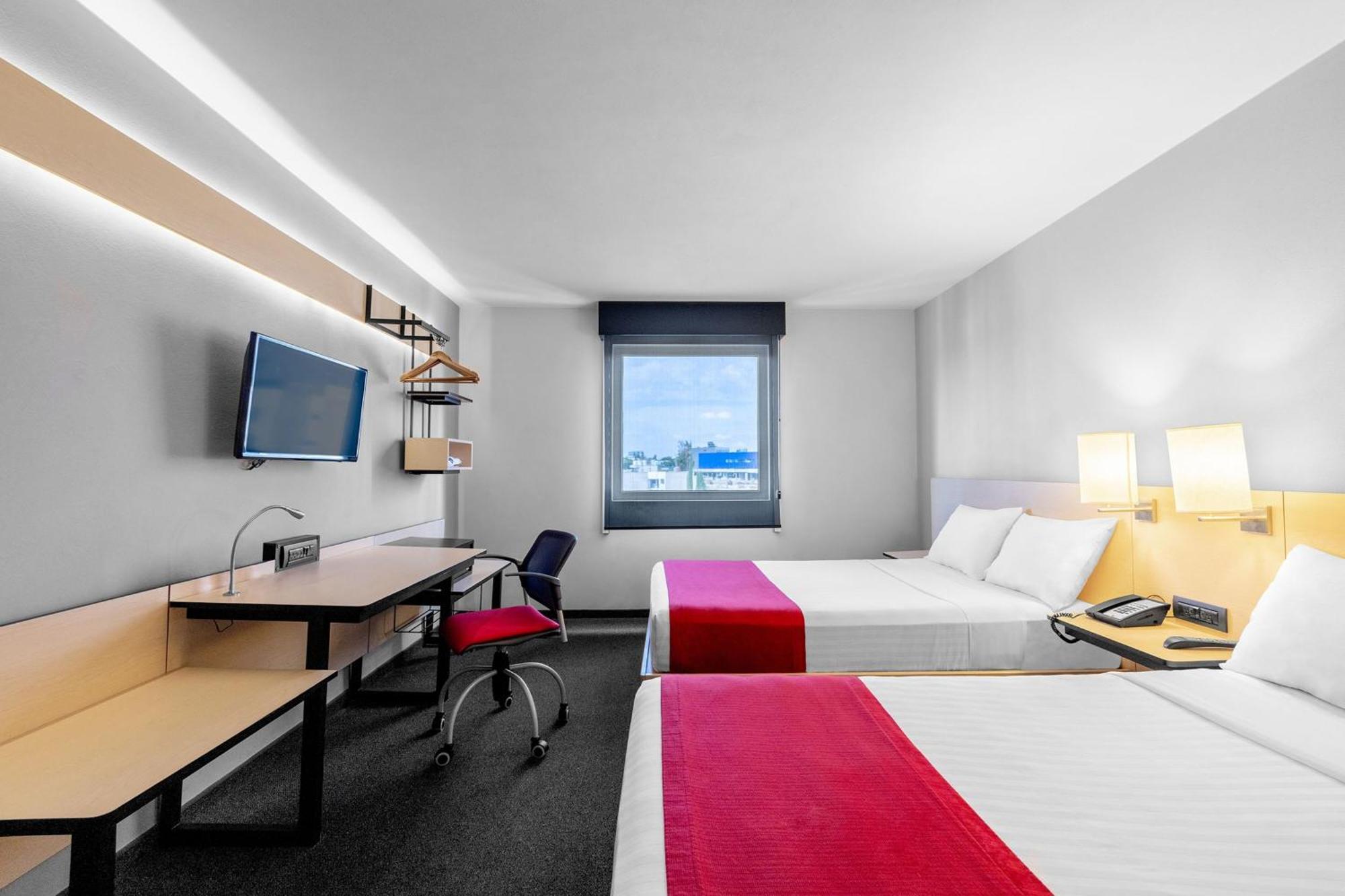 Hotel Express By Marriott Guadalajara Expo