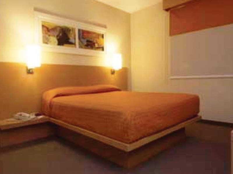 Hotel Express By Marriott Guadalajara Expo Zapopan